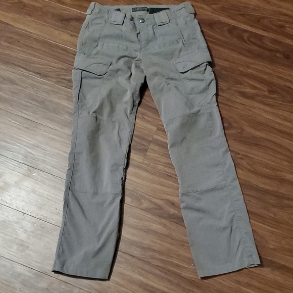 5.11 Tactical Pants - Womens 5.11 Gray Cargo Pants with Multiple Utility Pockets